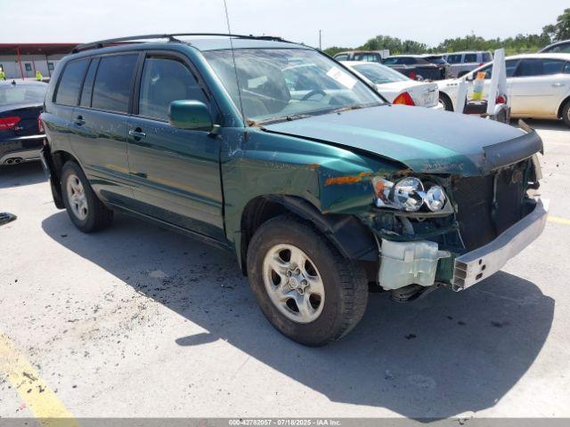  Salvage Toyota Highlander