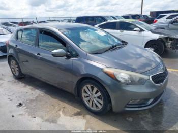  Salvage Kia Forte