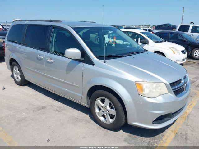 Salvage Dodge Grand Caravan