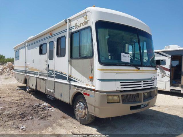  Salvage Workhorse Custom Cha Motorhome Chassis