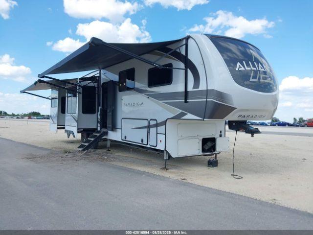  Salvage Alliance 5th Wheel Travel Trailer