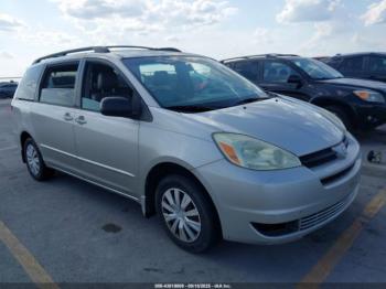  Salvage Toyota Sienna