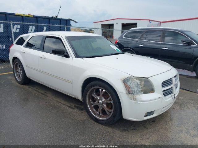  Salvage Dodge Magnum