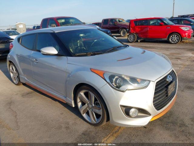  Salvage Hyundai VELOSTER