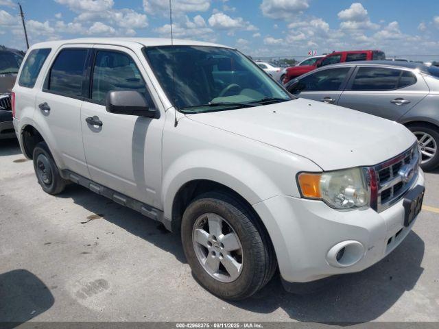  Salvage Ford Escape