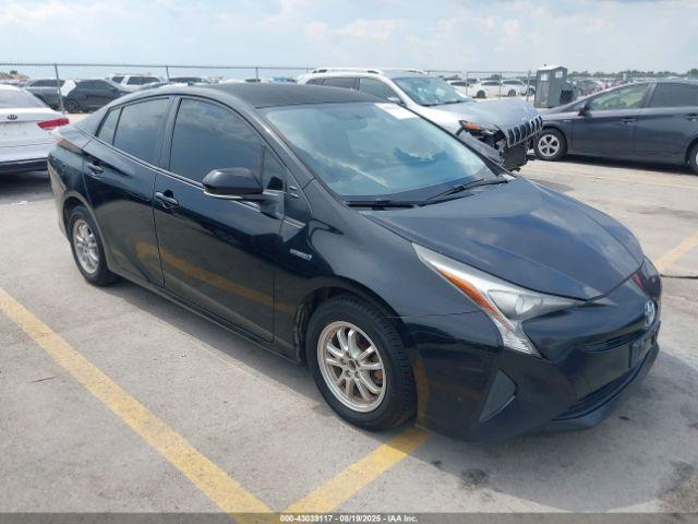  Salvage Toyota Prius