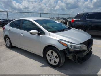  Salvage Kia Forte