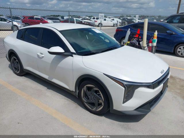  Salvage Kia K4