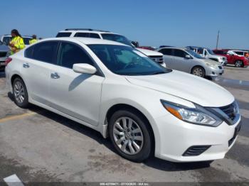  Salvage Nissan Altima