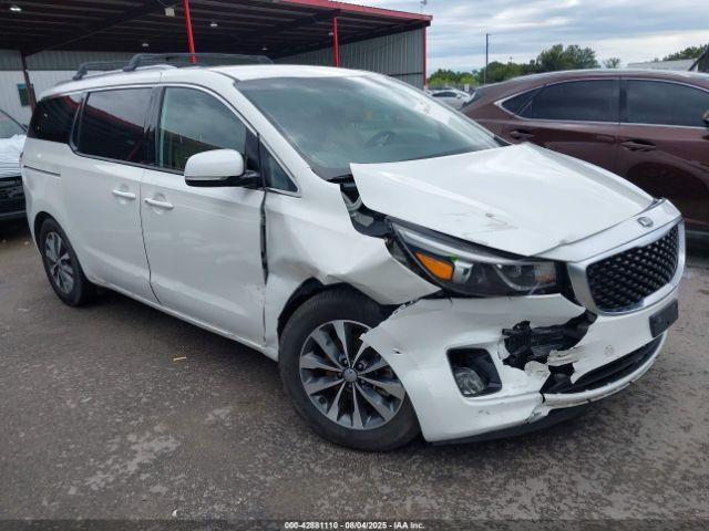  Salvage Kia Sedona