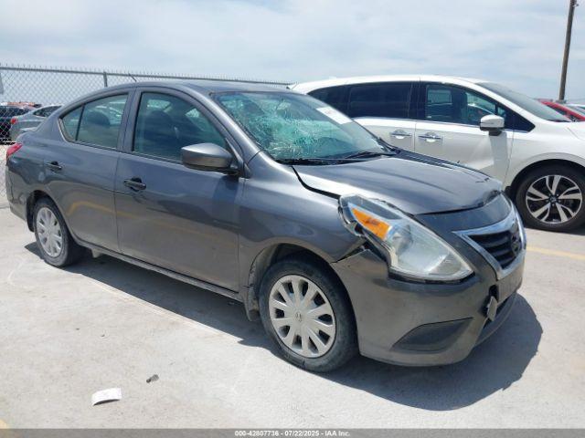 Salvage Nissan Versa