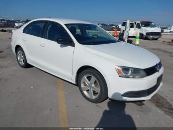  Salvage Volkswagen Jetta