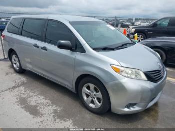  Salvage Toyota Sienna