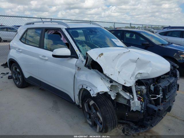  Salvage Hyundai VENUE