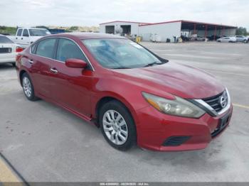  Salvage Nissan Altima