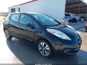  Salvage Nissan LEAF