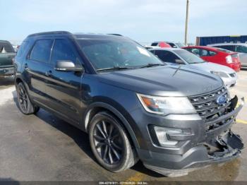  Salvage Ford Explorer