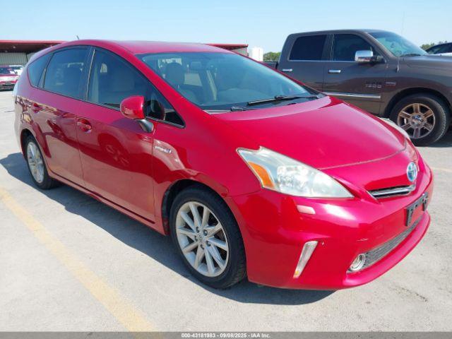  Salvage Toyota Prius v