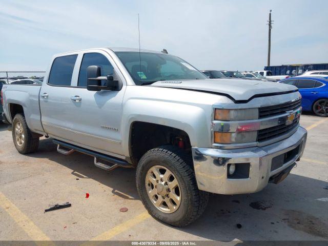  Salvage Chevrolet Silverado 2500