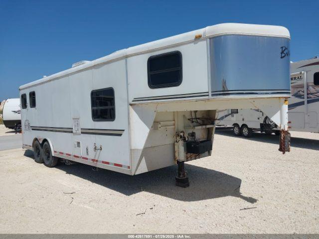  Salvage Bison Alumasport Horse Trailer