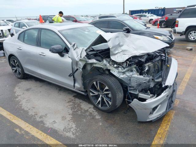  Salvage Volvo S60