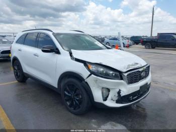  Salvage Kia Sorento