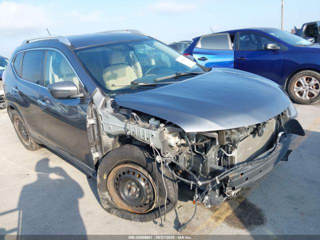  Salvage Nissan Rogue