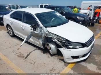  Salvage Volkswagen Passat