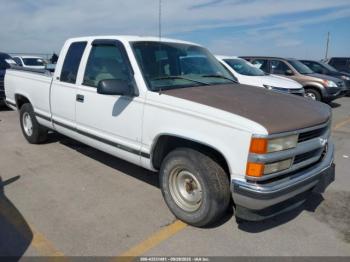  Salvage Chevrolet Gmt