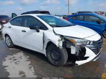  Salvage Nissan Versa