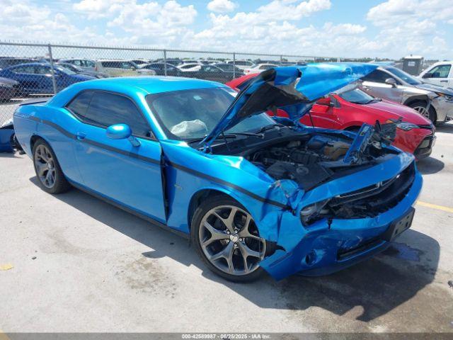  Salvage Dodge Challenger