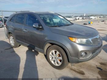  Salvage Kia Sorento