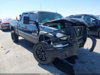  Salvage GMC Sierra 2500