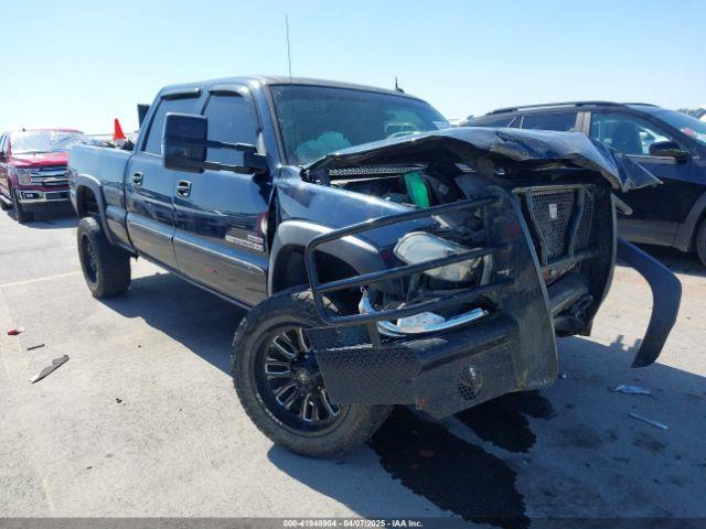  Salvage GMC Sierra 2500