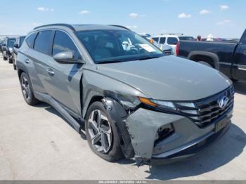  Salvage Hyundai TUCSON