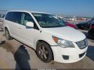 Volkswagen Routan Se Image 1