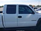 Chevrolet Silverado 2500 Image 3