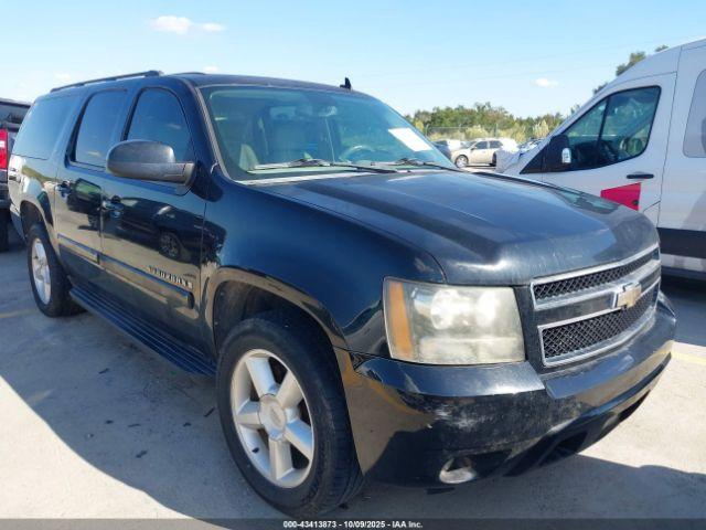  Salvage Chevrolet Suburban 1500