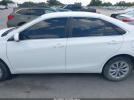 Toyota Camry Le Image 18