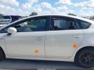 Toyota Prius Two Image 18