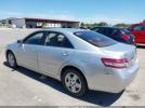 Toyota Camry Le Image 12