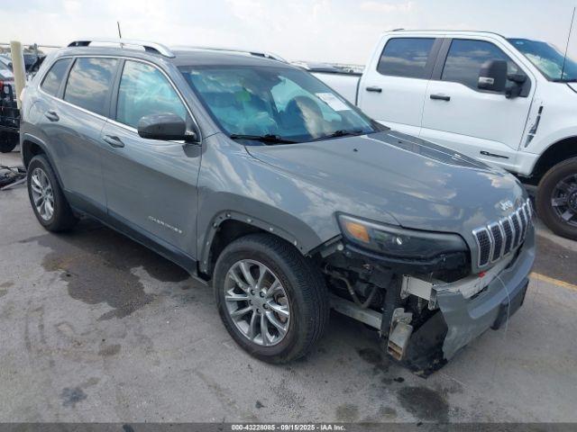  Salvage Jeep Cherokee