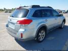 Subaru Outback 2.5i Image 9