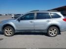 Subaru Outback 2.5i Image 11