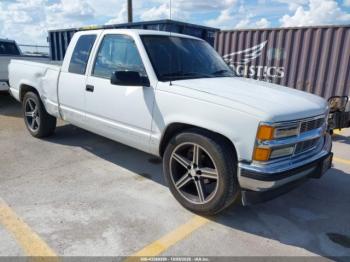  Salvage Chevrolet Gmt