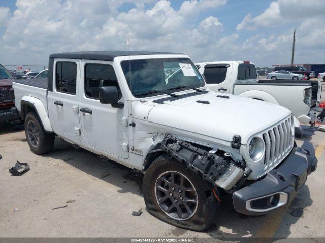  Salvage Jeep Gladiator