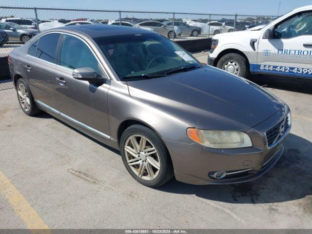  Salvage Volvo S80