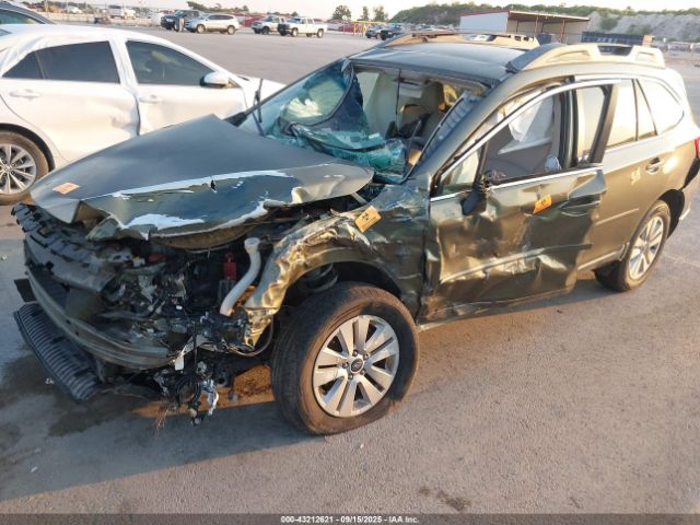 Subaru Outback 2.5i Premium Image 2