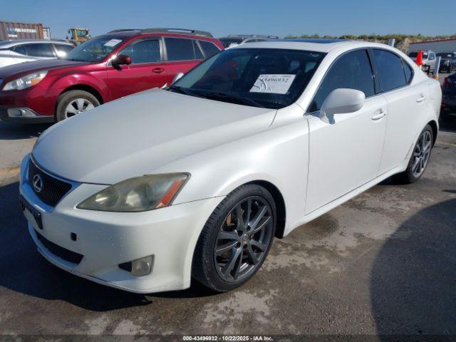 Lexus Is Image 9