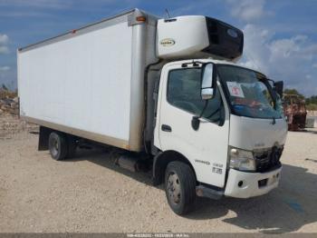  Salvage Hino 195